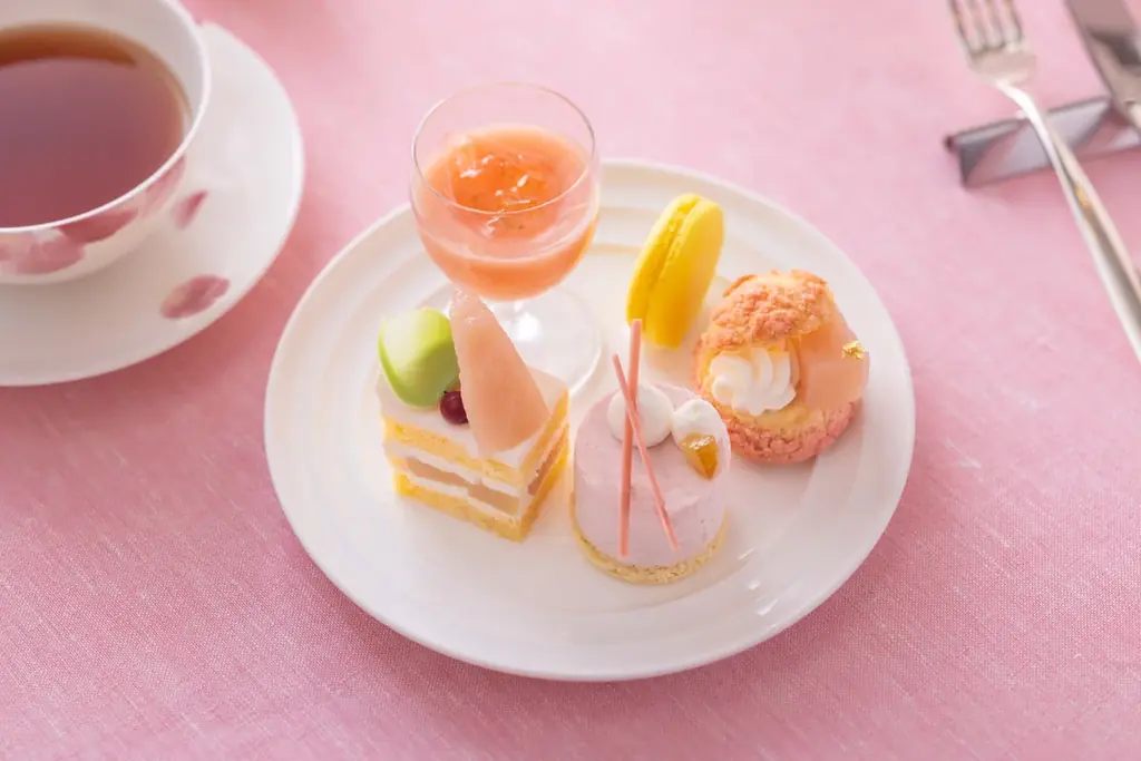 横浜でパフェもケーキも桃づくし！山梨県産の桃が主役の「桃アフタヌーンティー」横浜ベイホテル東急にて開催！ 画像 5