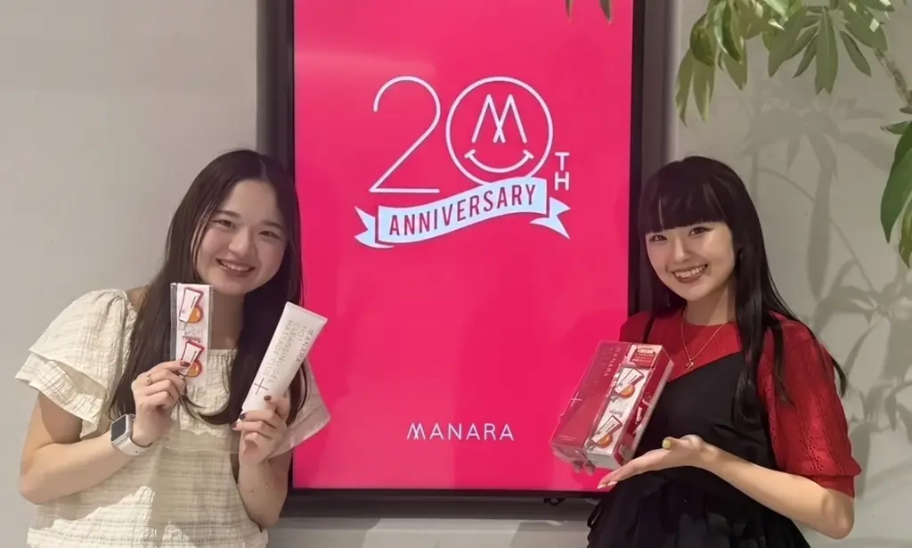 ＼店頭限定／マナラ20周年記念、前髪クリップ付き限定セット登場 画像 3