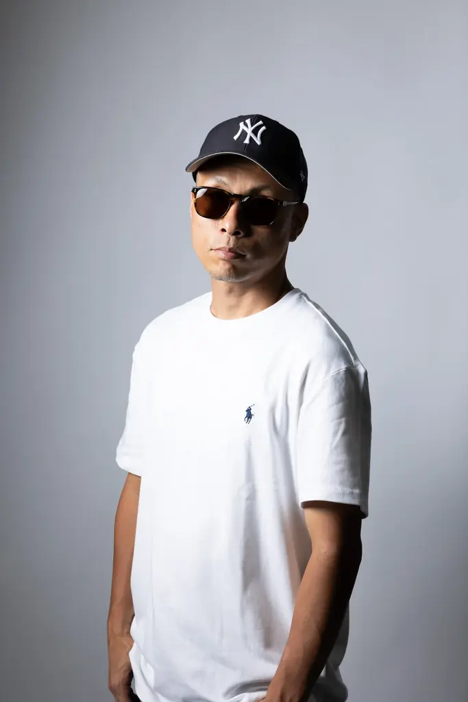 この夏、唐津でバグろ。海・音楽・花火。全部、やりすぎの一日。ビーチイベント「Grand Blue 2026」今年も開催！元E-girls鷲尾伶菜の出演、峰竜太のバナナボート体験も。 画像 18