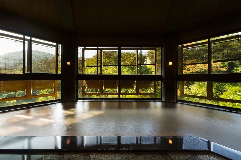 石川・加賀【ひとり温泉でリトリート】日常から解放され、自由な時間をすごす旅へ 画像 21