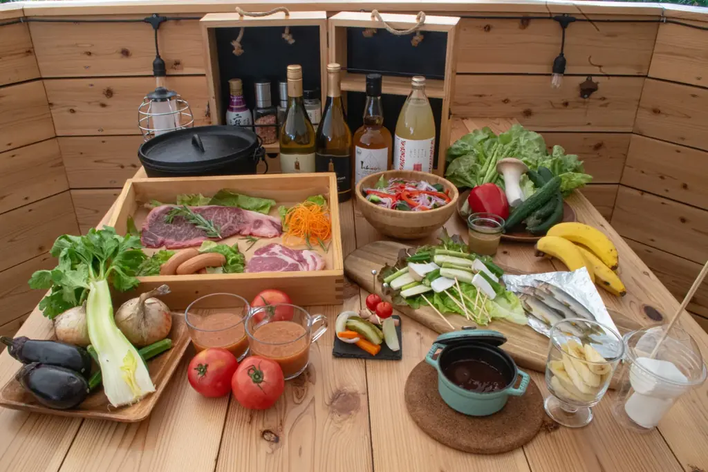 最高のリトリートを体験できる THE FIVE RIVERS FINE GLAMPING 群馬 白沢　2026夏の味覚を存分に味わうグリルディナー＆ペットフーディスト監修愛犬用”夏ディナー”　提供開始 画像 1