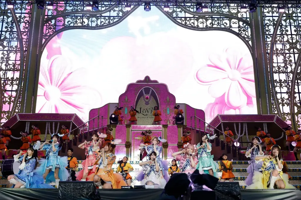 ＝LOVE　東京都・MUFGスタジアム（国立競技場）にて、＝LOVE史上最大動規模となる＝LOVE STADIUM LIVE「Beyond “KYUN”♡」公演を開催！！ 画像 4