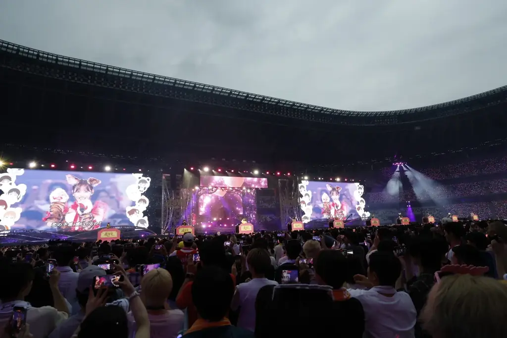 ＝LOVE　東京都・MUFGスタジアム（国立競技場）にて、＝LOVE史上最大動規模となる＝LOVE STADIUM LIVE「Beyond “KYUN”♡」公演を開催！！ 画像 5