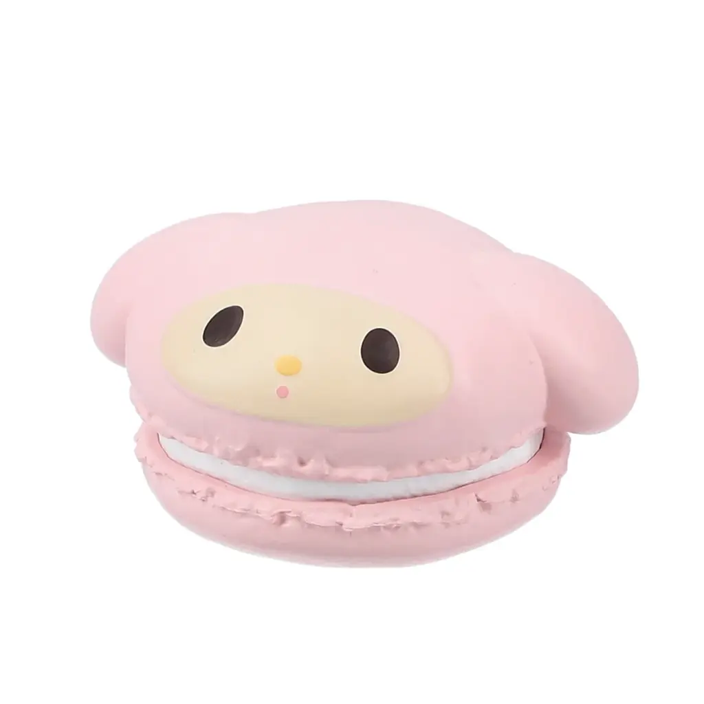 サンリオキャラクターズが、まるで本物のマカロンのようなデザインの、ころんとした手のひらサイズのケースになって登場！2026年6月下旬より順次全国のカプセルトイ自販機にて発売！ 画像 5