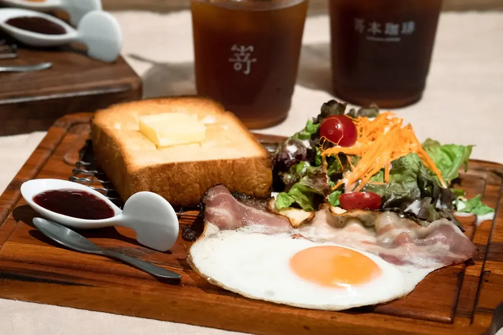 店舗限定「彩り野菜のせいろプレート」が登場。『SAKImoto bakery and more』が大阪ビジネスパークに7月10日オープンします。 画像 5