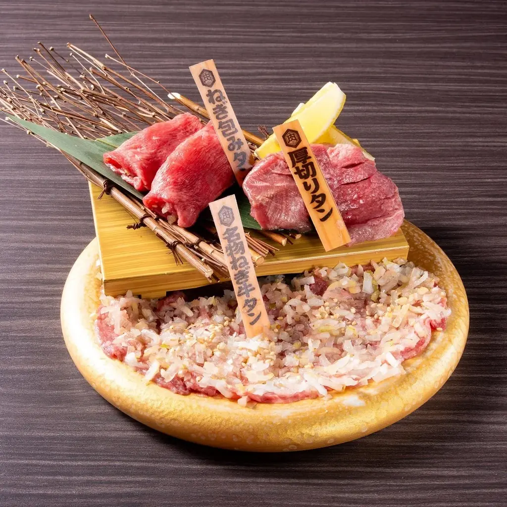 【焼肉ホルモンたけ田×映画『口に関するアンケート』】公開を記念して期間限定タイアップメニューを発売！映画観賞券や非売品ステッカーが当たるプレゼントキャンペーンも 画像 10