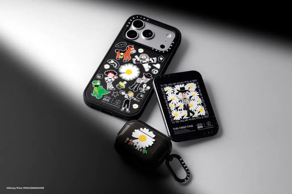 【CASETiFY】CASETiFY、初となるトリプルコラボレーション「トイ・ストーリー | ピースマイナスワン : THE FIRST FAN」コレクションを発表 画像 3