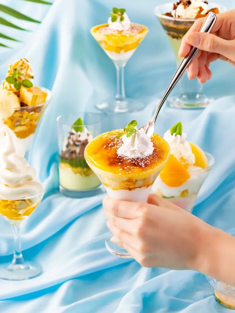 【福岡サンパレス ホテル＆ホール】桃のブリュレパフェが初登場！『夏のパフェ食べ放題 Season.2』を開催 画像 8