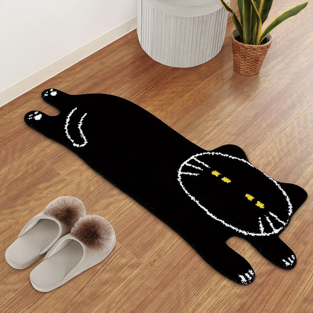 【ニトリ デコホーム】ネコが寝そべるようなかわいさ。120cmの「デコネコ」ロングマットが2000円未満で新登場 画像 4