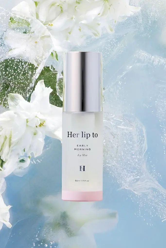 小嶋陽菜がプロデュースするビューティブランド「Her lip to BEAUTY」より人気の香りを纏える冷感ボディミストが数量限定で登場！ 画像 2