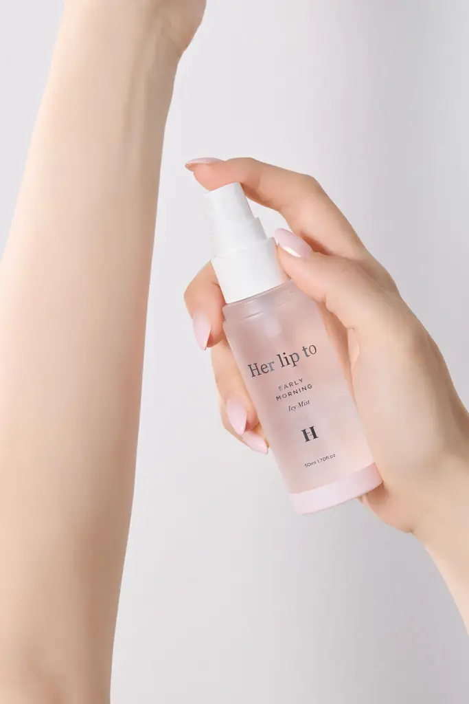 小嶋陽菜がプロデュースするビューティブランド「Her lip to BEAUTY」より人気の香りを纏える冷感ボディミストが数量限定で登場！ 画像 4