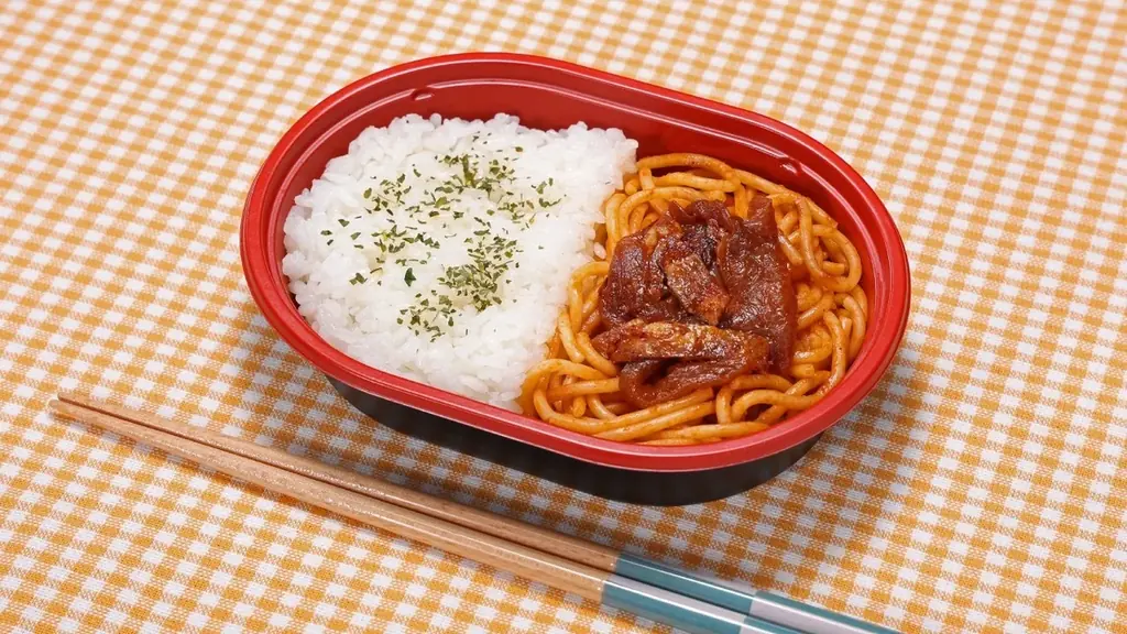 お弁当の価格帯を３つに統一、298円ラインを強化　「だけ弁当」の５周年を記念した新作の発売と、お弁当に使える50円引券がもらえるキャンペーンを実施 画像 3