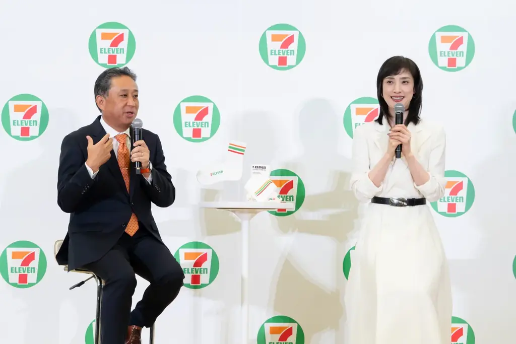 【イベント事後レポート】『セブン‐イレブンの日』PR発表会　天海祐希さんがセブン‐イレブン愛やCM撮影秘話を熱弁！代表取締役社長 阿久津知洋との特別対談で自身のリーダーシップ論を語る 画像 7
