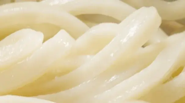 丸亀製麺 次の一手は、まさかのうどんで!?“ぷるもち”新食感のひんやりスイーツ「丸亀うどんプリン」はじめます　2026年7月7日（火）より全国の「丸亀製麺」で数量限定で販売 画像 7