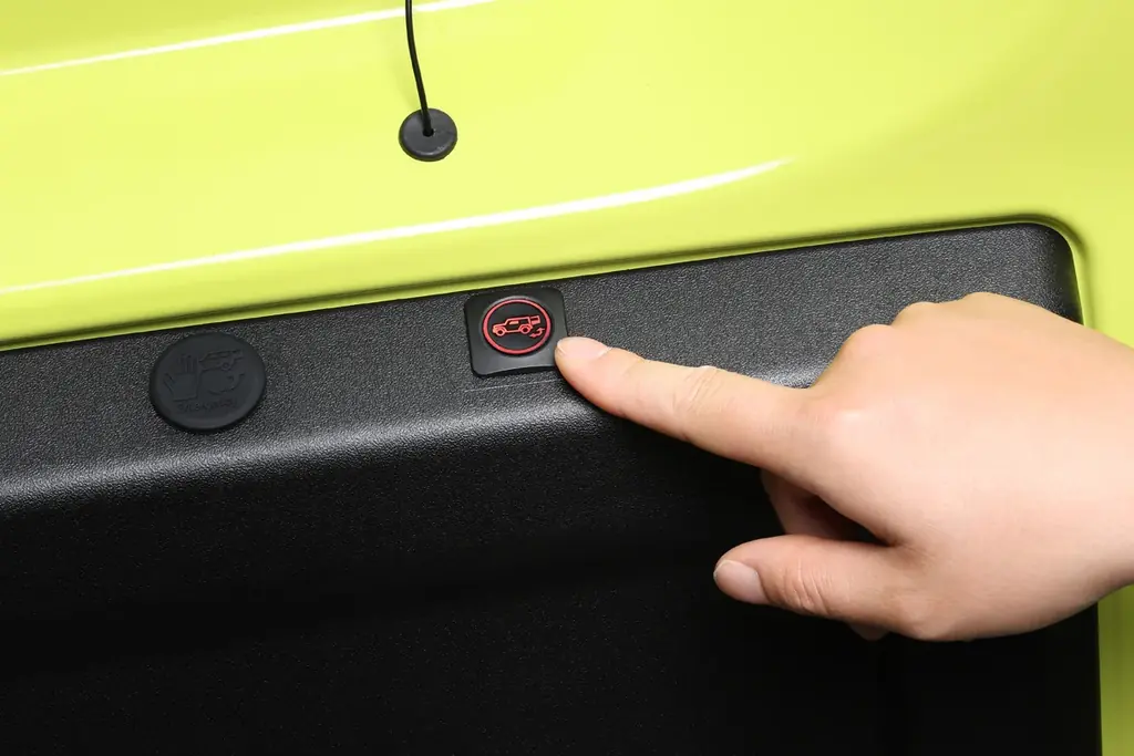 ジムニーの荷物の出し入れをもっと便利に。ジムニー専用電動リアゲートを発表 画像 7