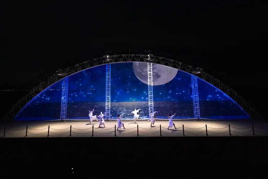 兵庫県・淡路島 日本で唯一の常設海上アートステージ『PASONA HARBOR STAGE』 7月17日開設 画像 2