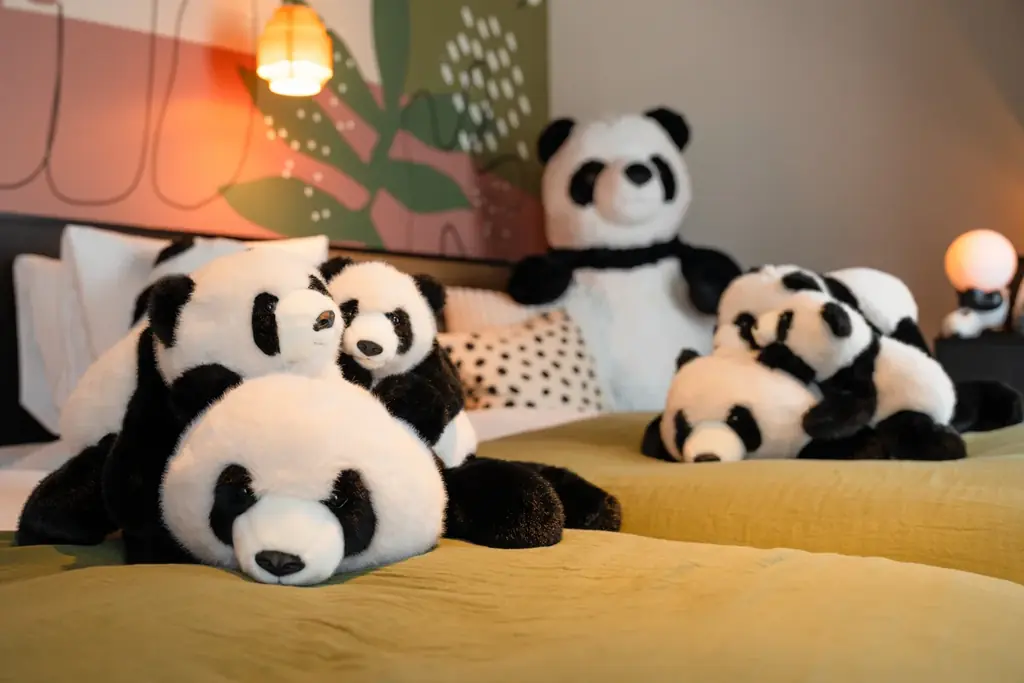 ツーリストホテル「ホテルリソル上野」好評のパンダルームがアニバーサリー仕様に進化！『ぱんだ♡ぱんだ♡ぱんだなアニバーサリーステイプラン』販売開始 画像 1