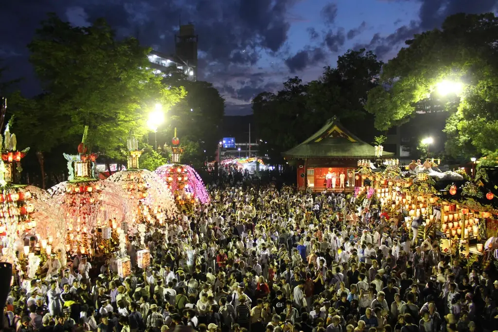 秩父湯元 武甲温泉にて「秩父川瀬祭り」の応援企画を開催。お子さまへのアイスキャンディプレゼントや「川瀬祭り限定ソフトクリーム」販売など 画像 2