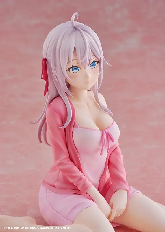 TVアニメ『時々ボソッとロシア語でデレる隣のアーリャさん』より、「アーリャ」の私服ver.フィギュアが登場。あみあみにて予約受付中。 画像 6