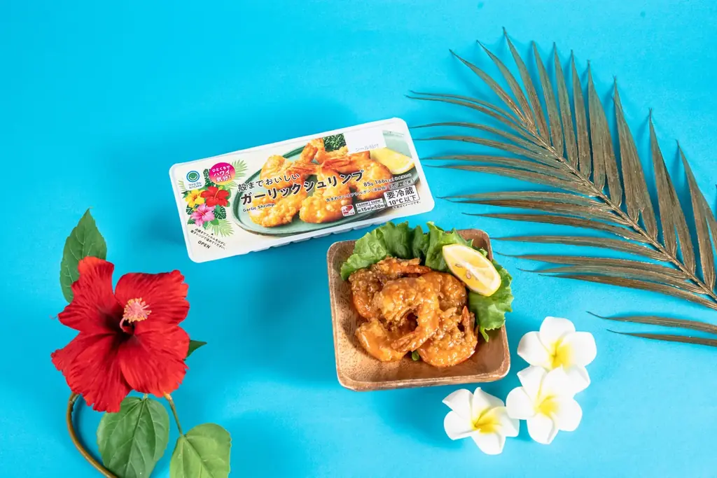 ひとくちでハワイ気分！ハワイの定番土産、マカダミアナッツチョコレートをイメージしたエクレアやアイスなど全9種類のハワイグルメが大集合！ファミマのハワイフェアは7月7日（火）から開催！ 画像 7