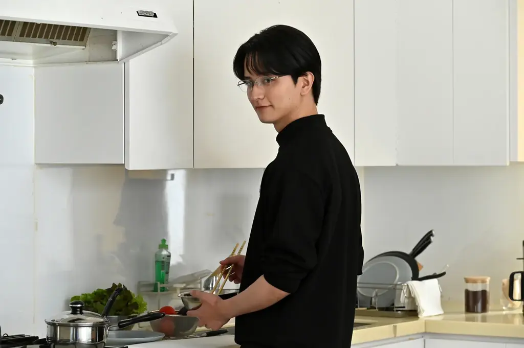 小川史記(BUDDiiS)＆瀬戸利樹W主演 新金曜ドラマ『しもべの王子様』第２話場面写真・あらすじ・PR動画解禁/7月10日(金)よる11時～放送 画像 9