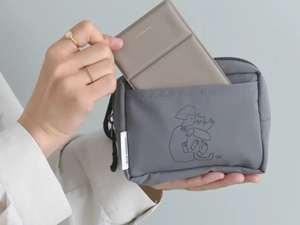 【アンジェ web shop 26周年】イラストレーターfukucocoさんとコラボの限定アイテム新発売！あの大ヒット商品『コンビニバッグ』も 画像 13