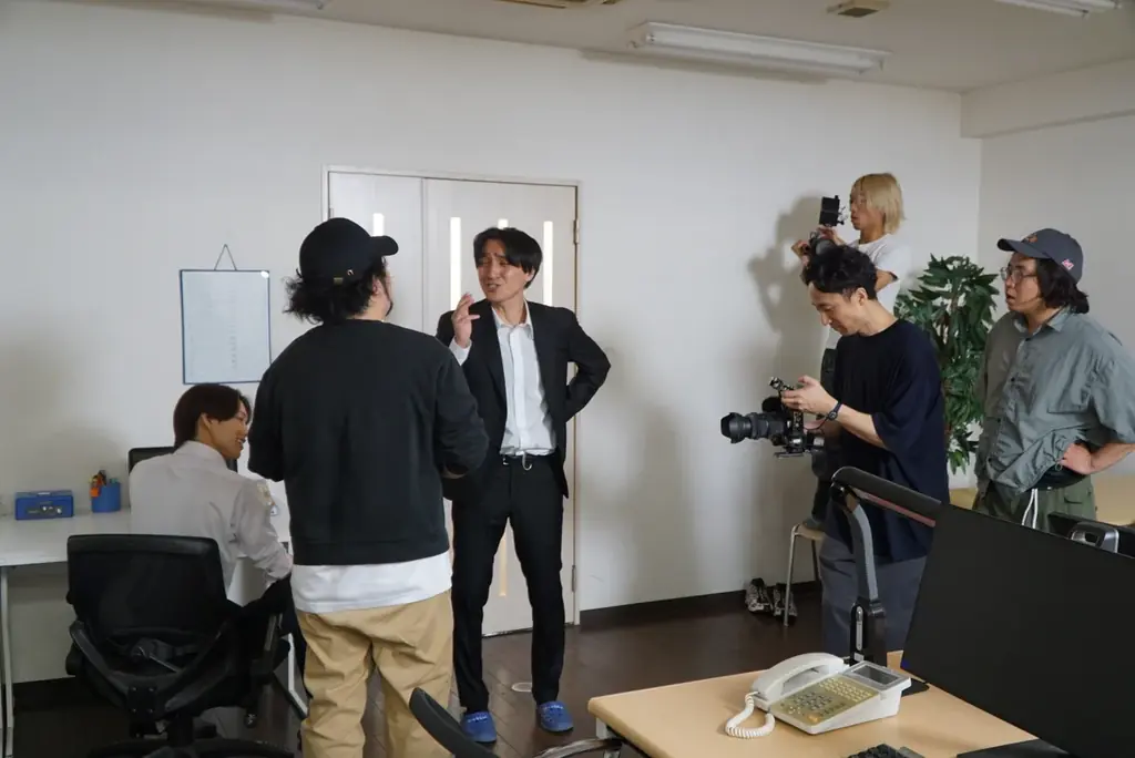 星の四谷三丁目シアター「さすらいラビー」「青色1号」ら注目の若手芸人と初のコラボショートドラマを7月10日より配信 画像 3