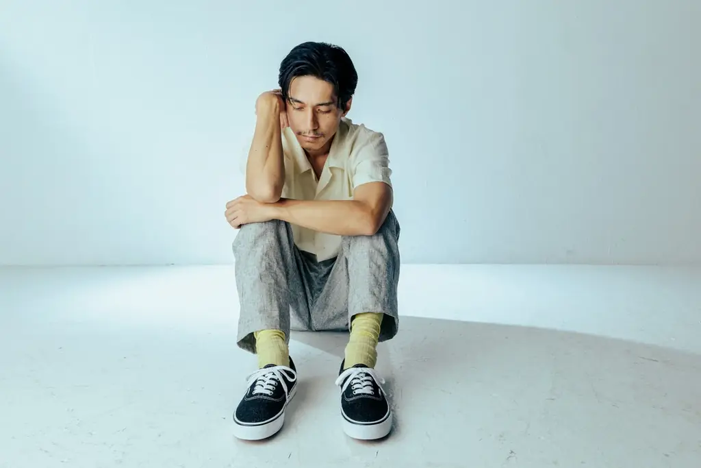 【ABCマート限定】 Vans「Summer Denim Pack」新登場　20年以上にわたりVansを愛用してきた錦戸亮をモデルに初起用　幾度も履きつぶしてきたと愛を語るインタビュー動画も同時公開 画像 3