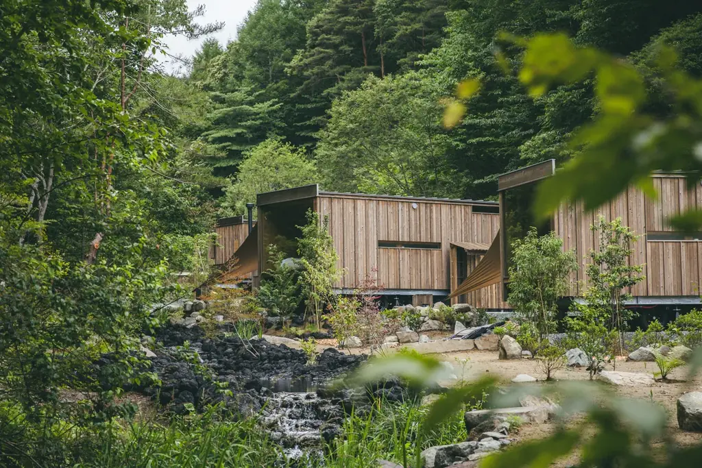 全室にプライベート薪サウナと温泉露天風呂を完備！「Earthboat Ueda Onsen（上田温泉）」7月31日グランドオープン 画像 4