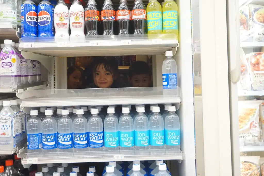酷暑から地域の命と夏の健康を守る拠点へ「ファミマこども食堂」初の熱中症対策コラボイベントを開催！～ポカリスエット×『はたらく細胞』特別動画で学ぶ＆こどもたちが「夏の目標」を宣言～ 画像 5