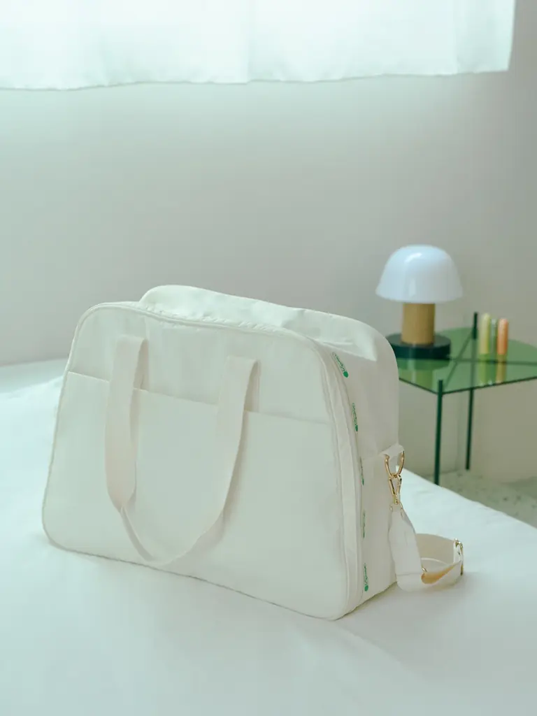 レスポートサックの、新カプセルコレクション「Urban Essence」から第ニ弾となる“On Journey”が登場。7/15(水)発売。 画像 3