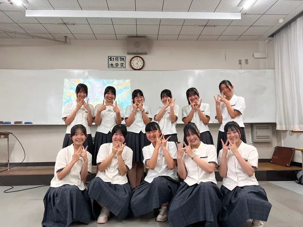 【TGC 松山 2026】全員主役級の超実力派10人組ガールズグループCIRRAがメインアーティストに決定♡さらに、愛媛県立松山西中等教育学校 ダンス部とのスペシャルコラボレーションをサプライズ発表！ 画像 6