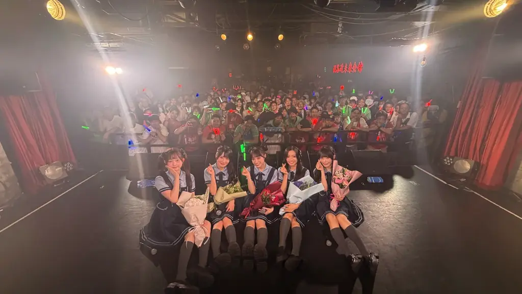 総SNSフォロワー数56万人超の5人組「ラフティア」、チケット完売の渋谷近未来会館で正式デビュー 画像 4