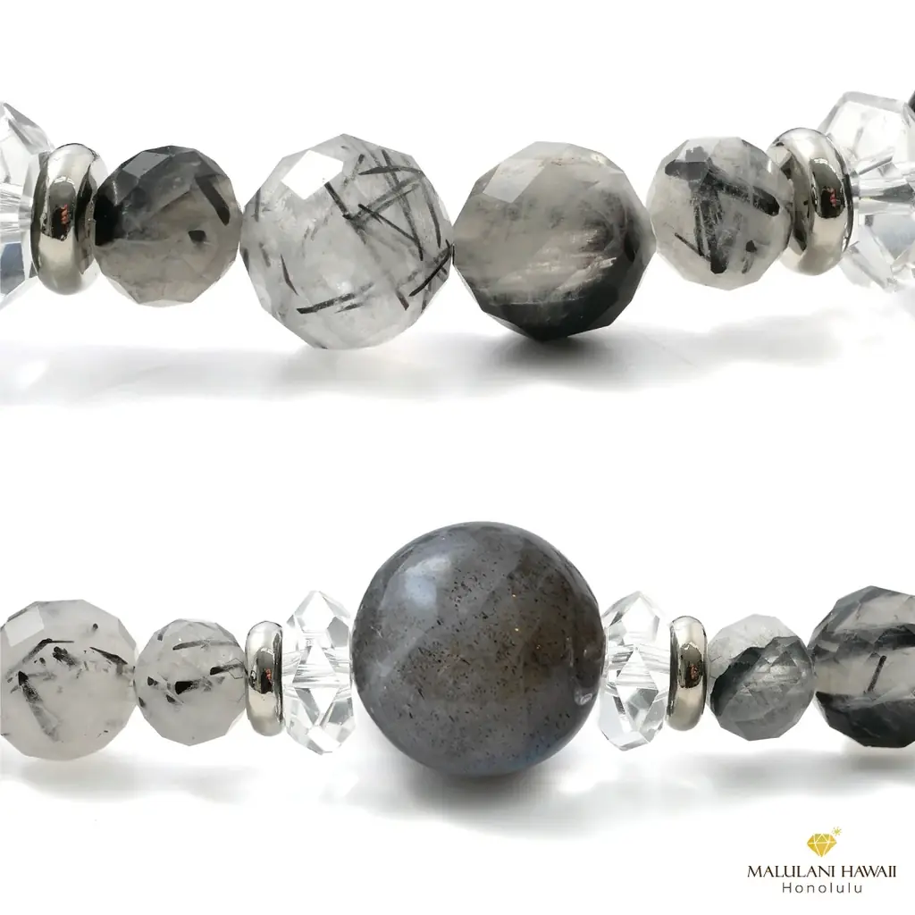 【仕事運・金運・厄除けに】ブラック系天然石がクールなパワーストーンブレスレット「Rutile Crown」、ハワイ発「マルラニハワイ」より新登場！ 表参道店・ルクアイーレ店でも同時発売！ 画像 4