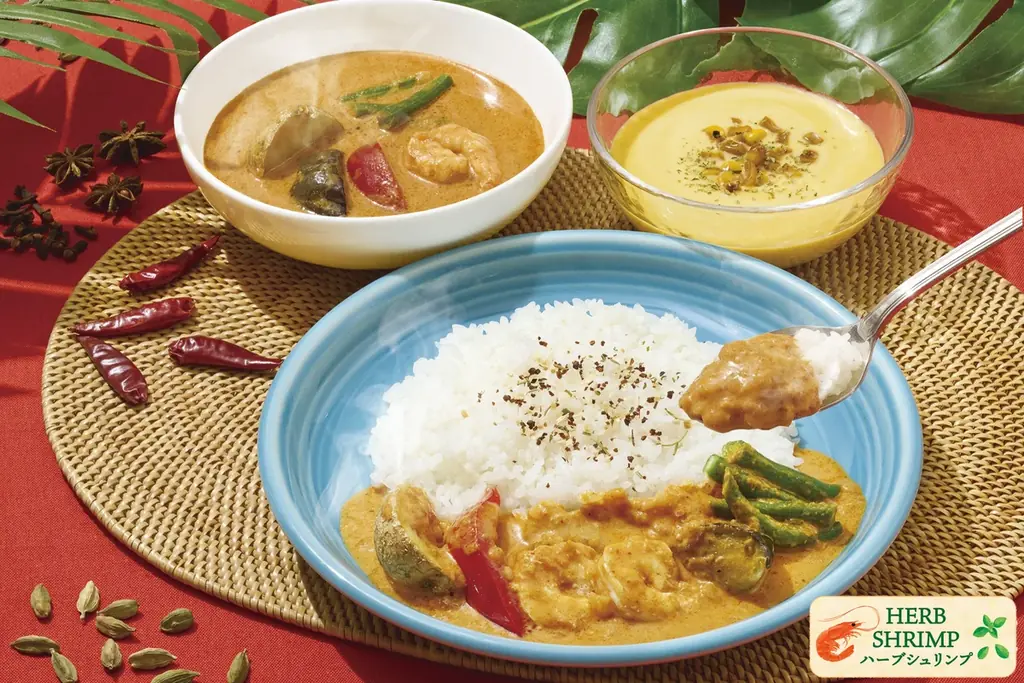 【ジョナサン】昨夏1ヶ月半で5.7万食（※1）を突破した本格レッドカレーと、国産桃のパフェが登場！～猛暑を乗り切る、ジョナサン夏の2大フェア開催～ 画像 2