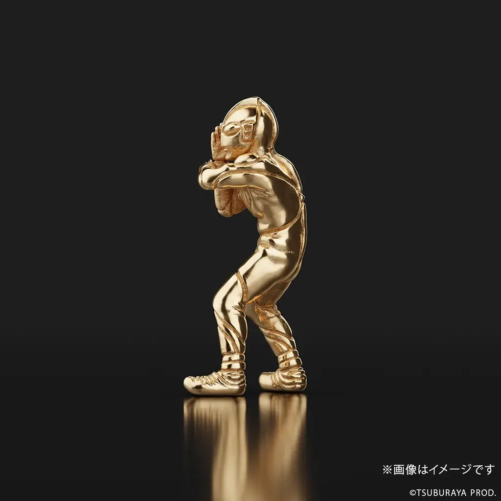 「ウルトラマン」18金ミニフィギュア。約1cmにスペシウム光線ポーズを精巧に再現 画像 4