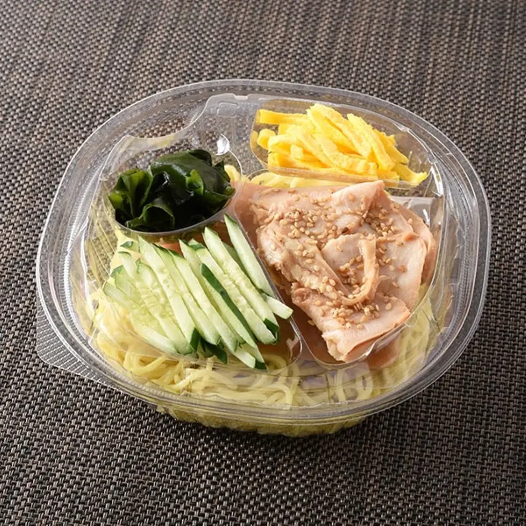 おトクが、止まらない 45周年大感謝祭！ファミマの冷し麺・温かい麺を買うと爽健美茶・やかんの麦茶・伊右衛門・グリーンダカラ やさしい麦茶　いずれかの無料引換券がもらえる！7月14日（火）開始 画像 4