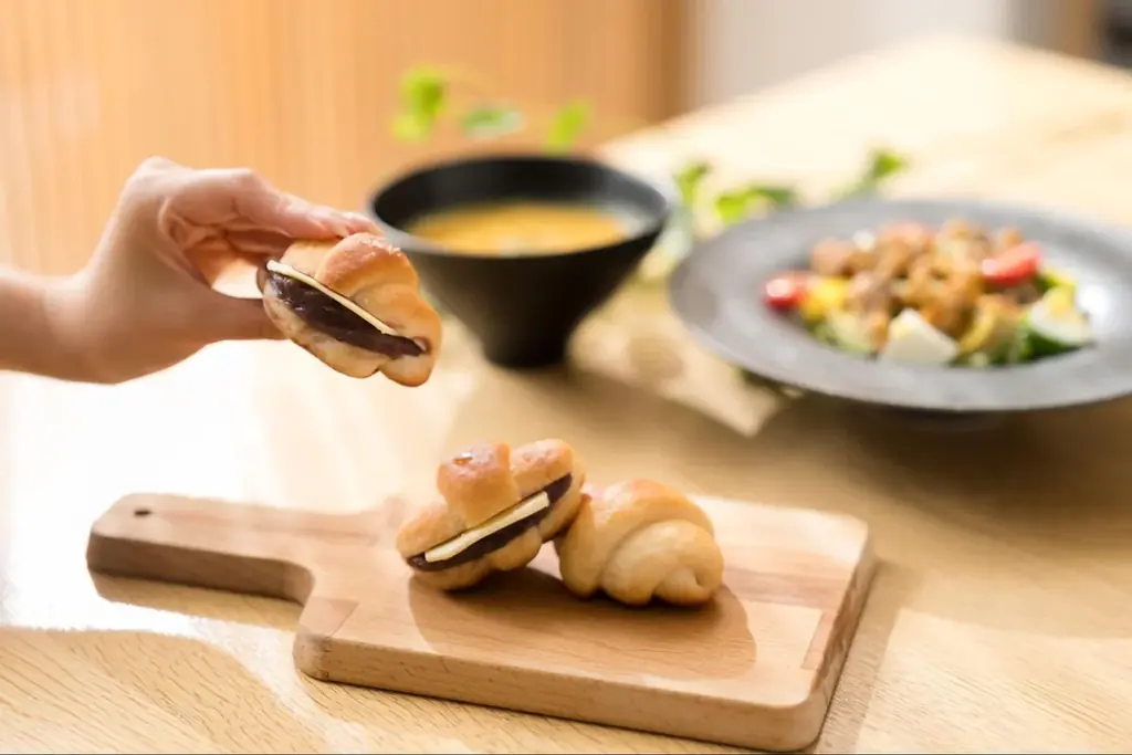 【グランドオープン】グルテンフリーパンと無添加惣菜の専門店『be my flora bakery』が2026年7月15日、東京・広尾に待望のオープン！ 画像 11