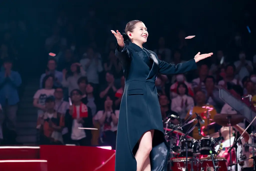 【ライブレポート】祝還暦！日本のエンターテインメントシーンの最前線を走り続ける小泉今日子の自身初となる単独での日本武道館公演をWOWOWで全曲独占放送・配信！ 画像 5