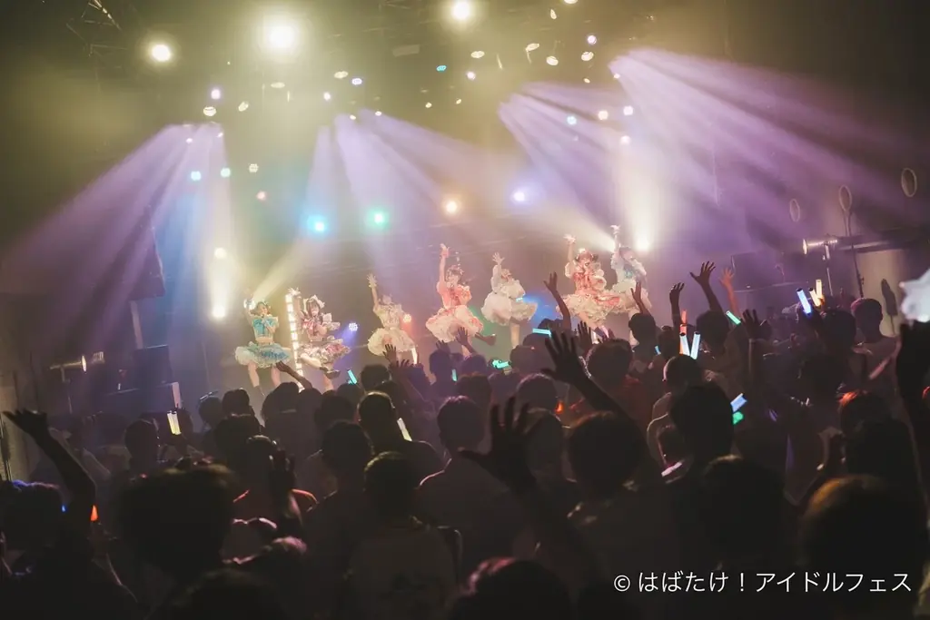 【はばたけ！アイドルフェス夏祭り】公式ライブレポート。テレビ大阪飛び出し、造船所跡地でライブ⁉アイドル撮影会の同時開催で会場のボルテージはMAXに！ 画像 1