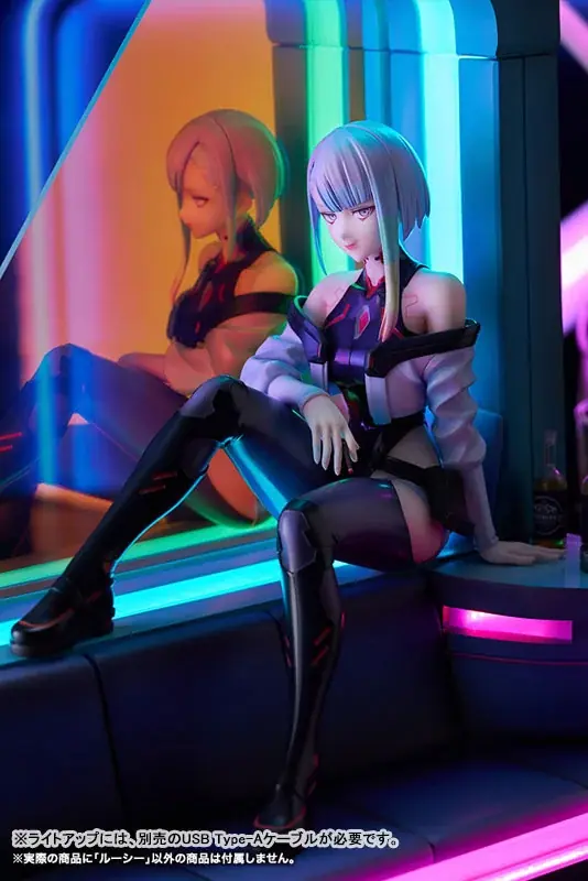 アニメ『サイバーパンク：エッジランナーズ』より、「ルーシー」のフィギュアがライトアップ仕様のジオラマとともに登場。あみあみにて予約受付中。 画像 22