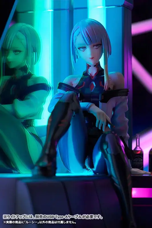 アニメ『サイバーパンク：エッジランナーズ』より、「ルーシー」のフィギュアがライトアップ仕様のジオラマとともに登場。あみあみにて予約受付中。 画像 23