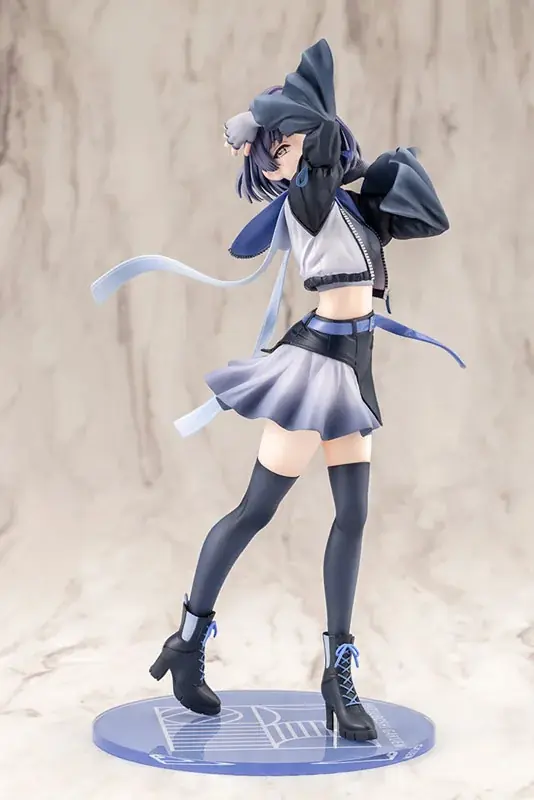 『学園アイドルマスター』より、「秦谷美鈴」がゲーム内イラストをモチーフにフィギュア化。あみあみにて予約受付中。 画像 11