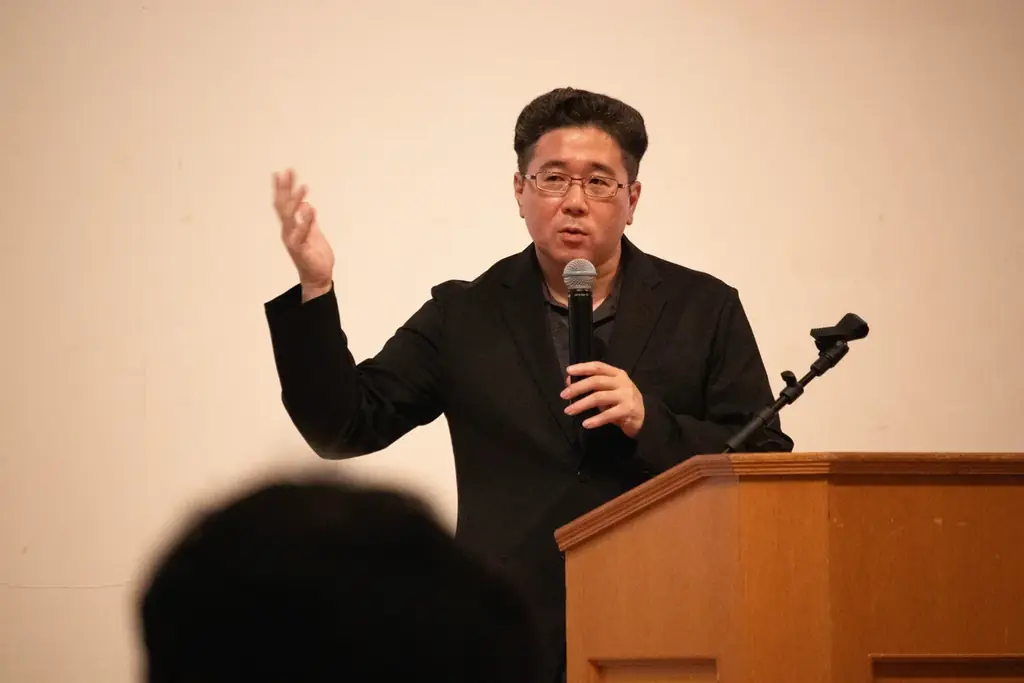 群馬県の「株式会社プリマベーラ」17期連続増収増益を達成　リユース事業を再編し地域密着型店舗へ進化　生前整理・遺品整理事業を統合強化し、古着店では接骨院と連携した無料施術サービスを開始。 画像 2