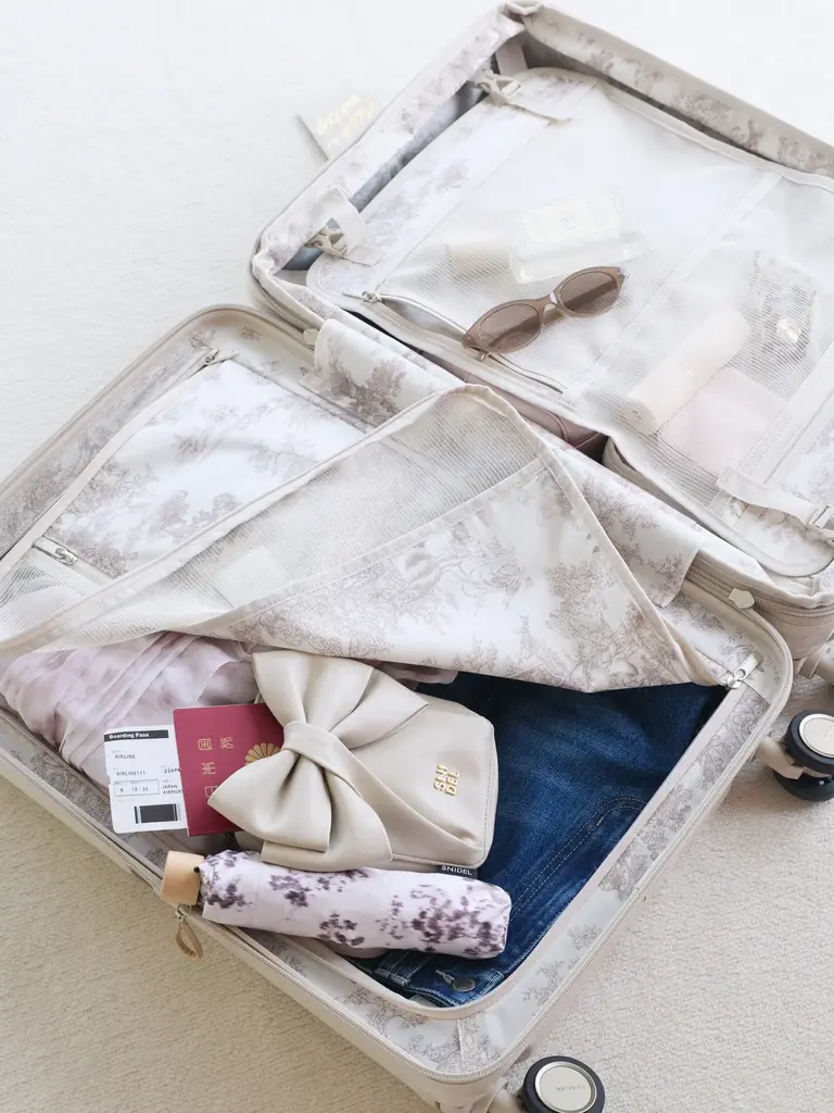 ＜SNIDEL(スナイデル)＞世界的ブランドSamsoniteとの限定コラボレーションのスーツケースに上品な新色「シャンパンベージュ」が登場！＜7月21日WEB予約開始＞ 画像 4