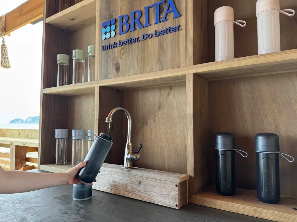 湘南の人気ビーチハウス2施設に給水スポット「BRITA WATER SPOT」が登場〜マイボトルへの給水サービスや限定コラボメニューを展開〜 画像 4