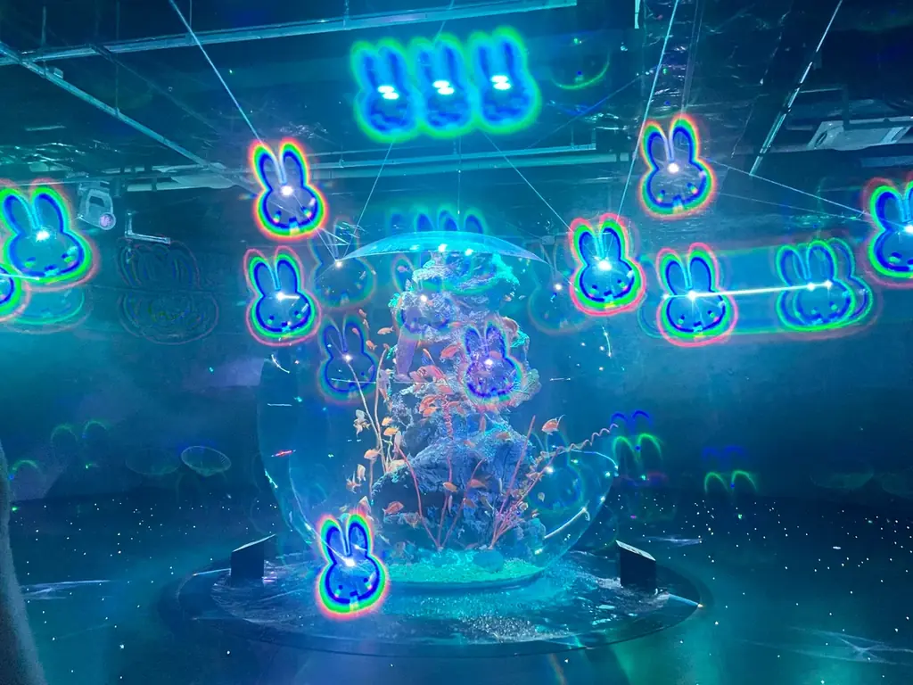 劇場型アクアリウム「AQUARIUM×ART átoa」 神戸ウォーターフロントで体験するディック・ブルーナの世界 【数量限定】コラボ入場チケット（ノベルティ付き）を販売いたします！ 画像 5