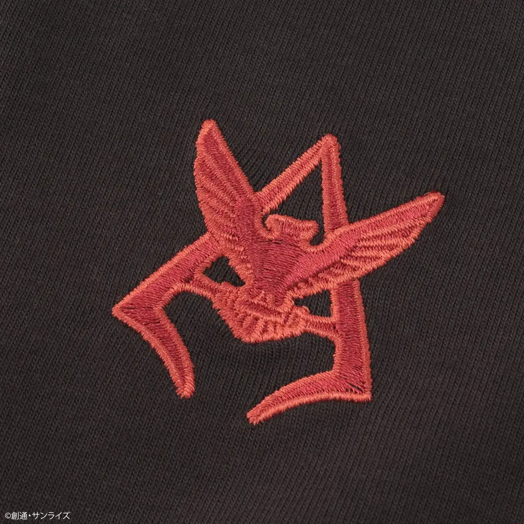 『機動戦士ガンダム』からフル刺繍の新柄Tシャツが登場！ 画像 8