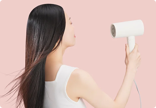 SNS発の“付け替えDIY”から着想!　ベスコス多数受賞の「melt（メルト）」“髪の化粧水”から、「スプレータイプ」登場　7月25日より一部取扱店にて数量限定発売 画像 2