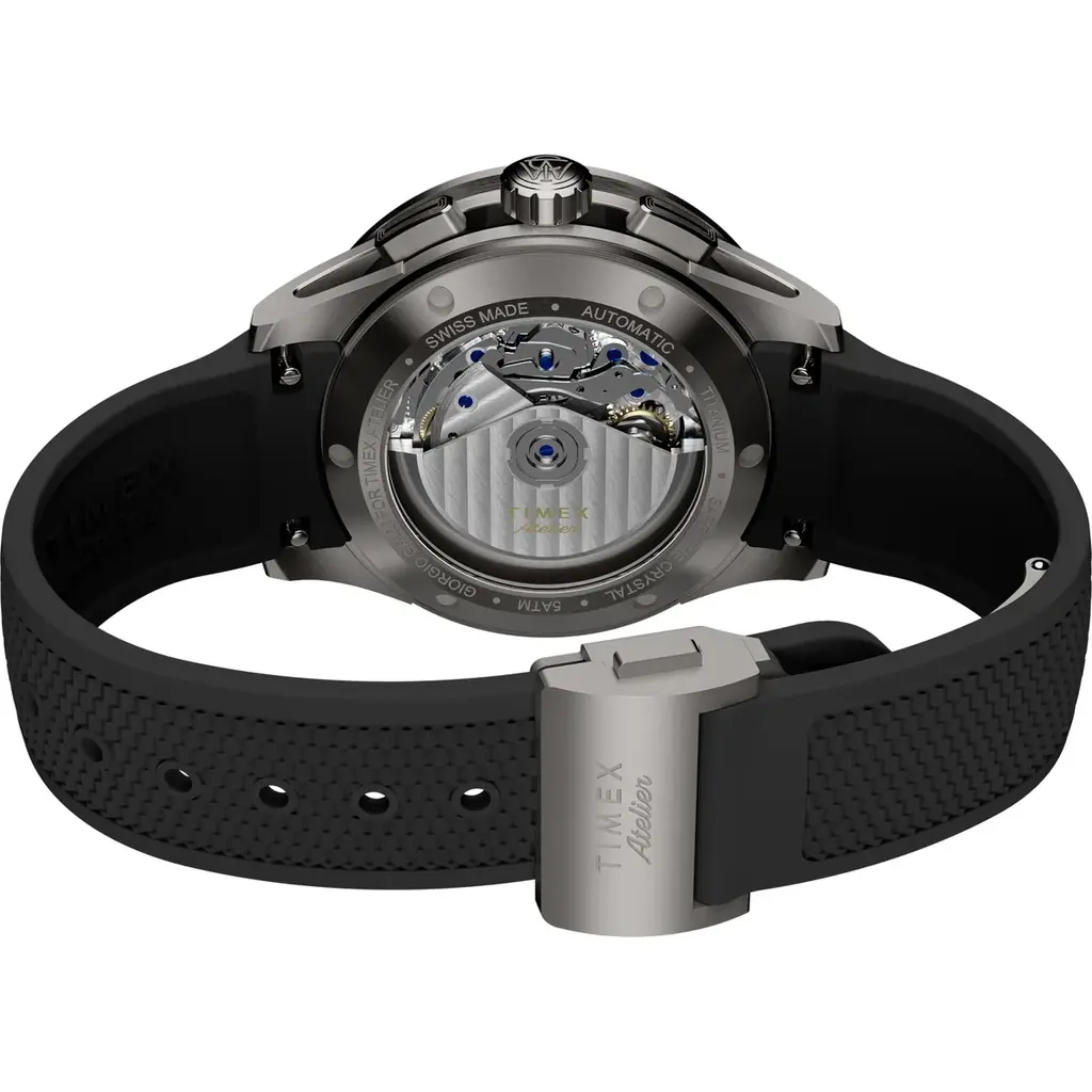 TIMEX史上最高峰のデザイン哲学を体現する「TIMEX ATELIER（タイメックス アトリエ）」から、初のクロノグラフが登場。チタンケースとスイス製ムーブメントを搭載した、ブランドの本気時計。 画像 16